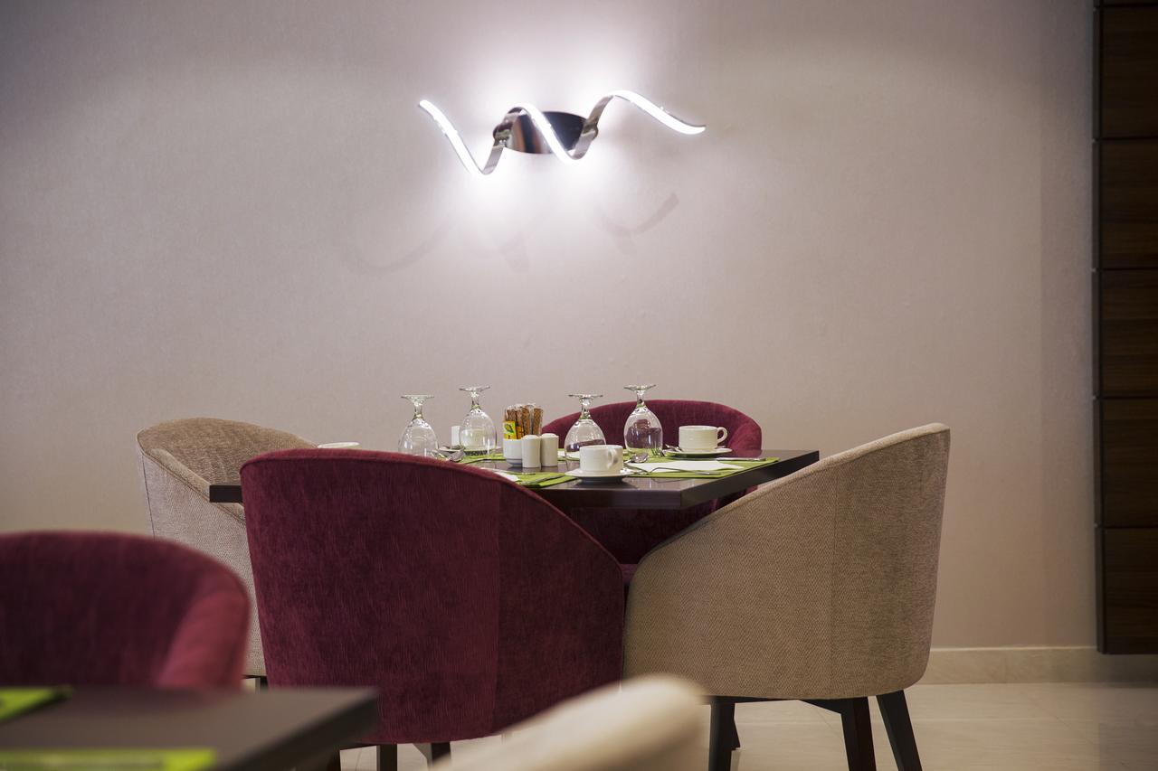 Motiara Hotel - Al Murouj Riyad Extérieur photo